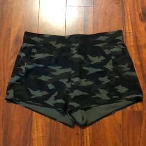 MARIKA army print workout shorts with underwear lining
